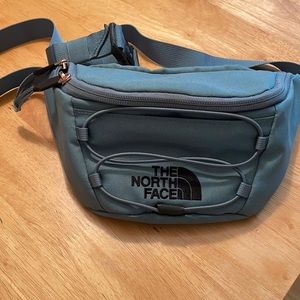 Almost new North Face belt bag